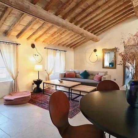 Douceur Uzetienne De Caractere Climatise Apartment
