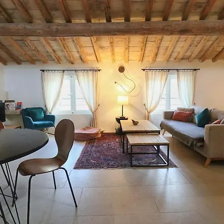 Douceur Uzetienne De Caractere Climatise Apartment