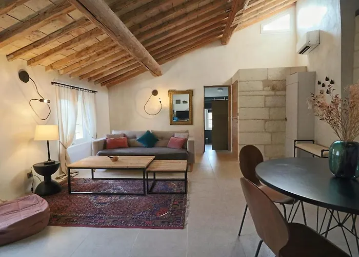 Διαμέρισμα Douceur Uzetienne De Caractere Climatise Uzès