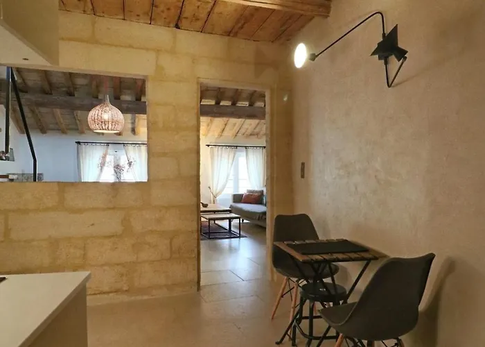 Douceur Uzetienne De Caractere Climatise Διαμέρισμα Uzès