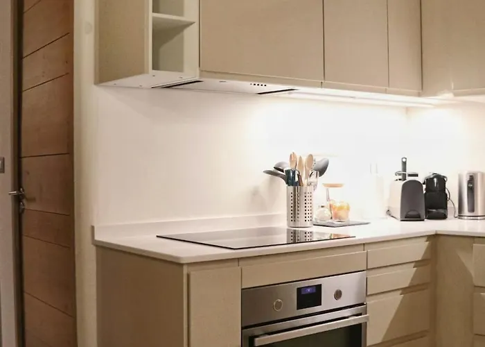 Douceur Uzetienne De Caractere Climatise Uzès